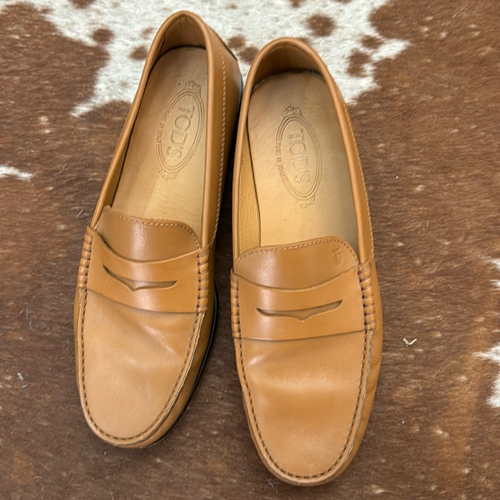 ✨TOD’S, Men’s leather loafers, size 8.5, EUC